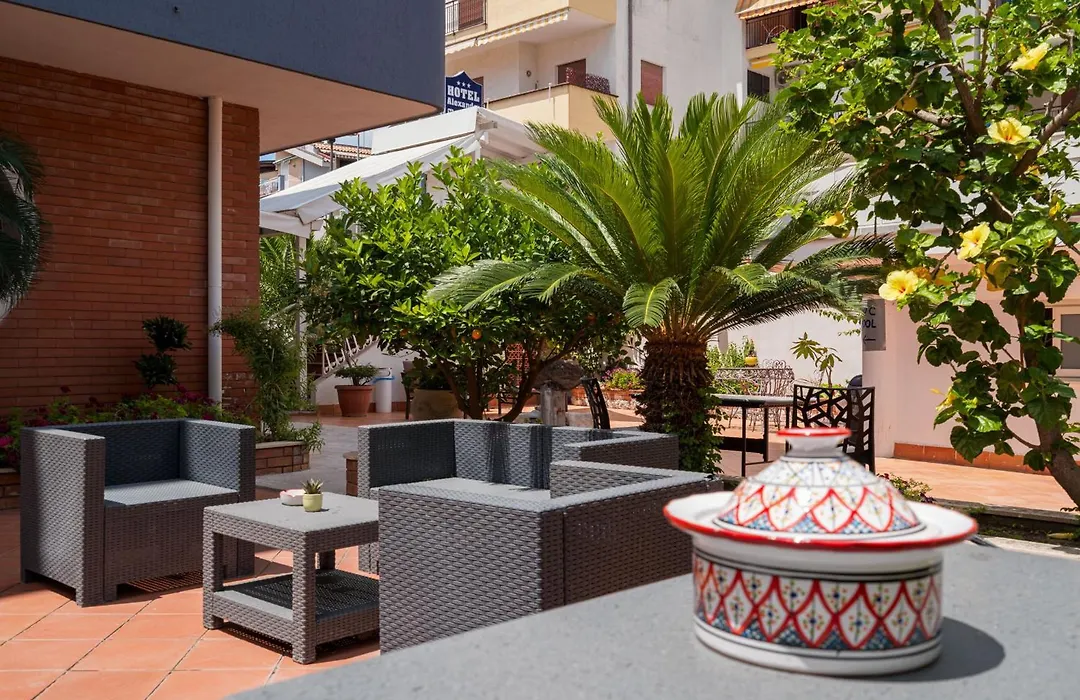 Hotel Alexander-1