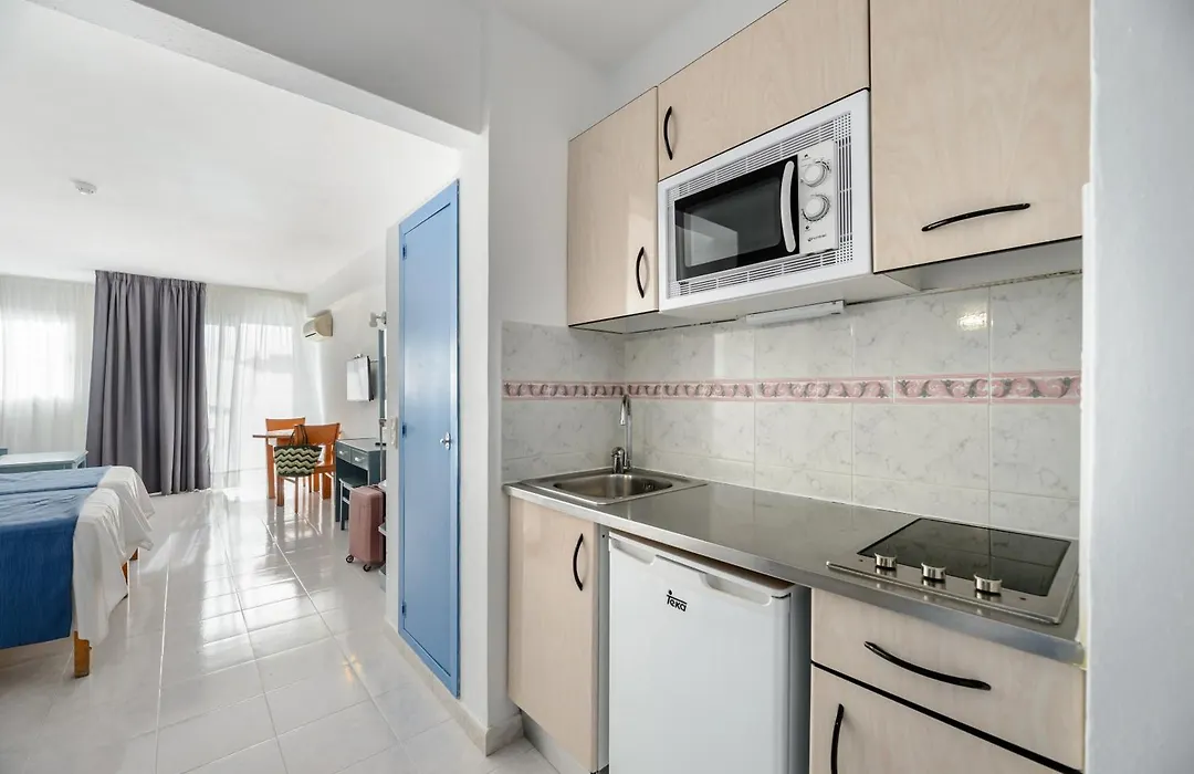 Hotel Apartamentos Vibra Central City - Adults Only-1