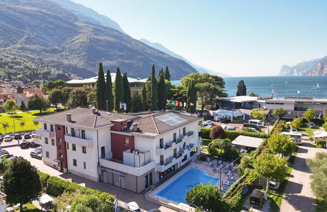 Hotel Villa Claudia-1