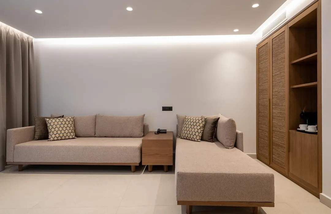 Galaxy Suites Boutique Resort (Adults Only)-1