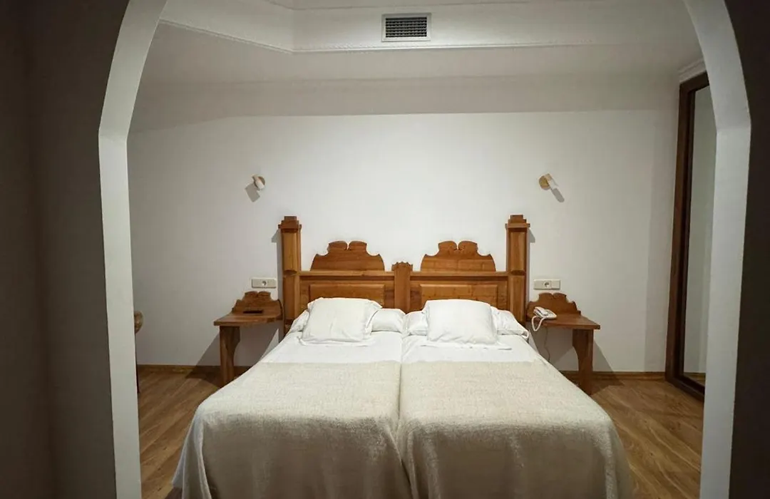Complejo Hostelero Paladium-1