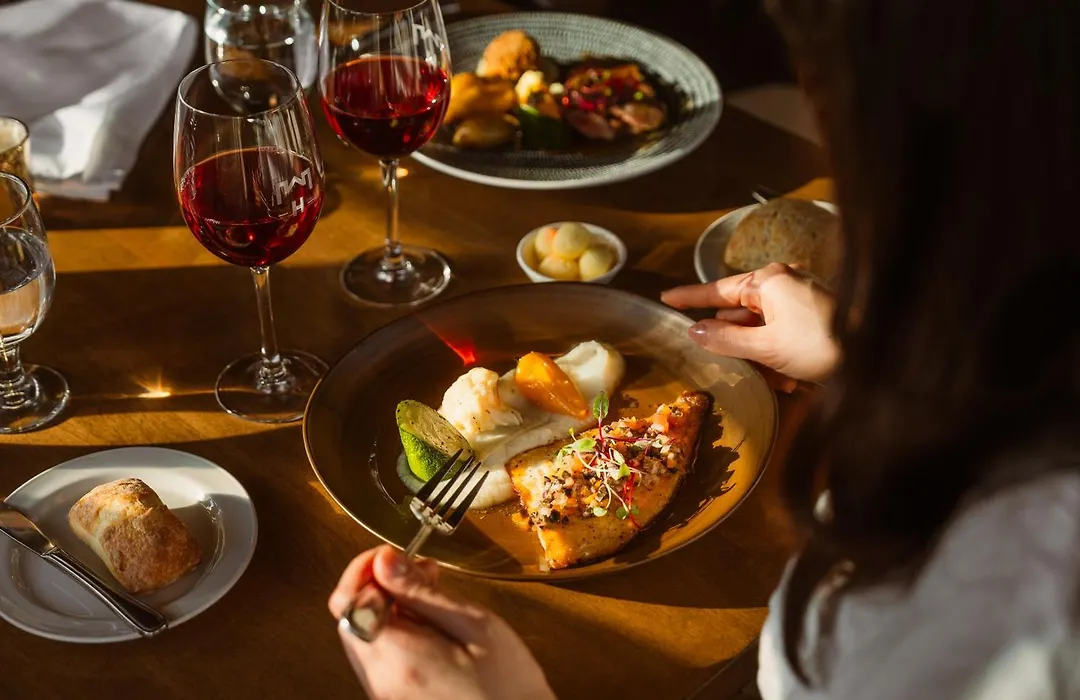 Hotel Chateau Bromont-1