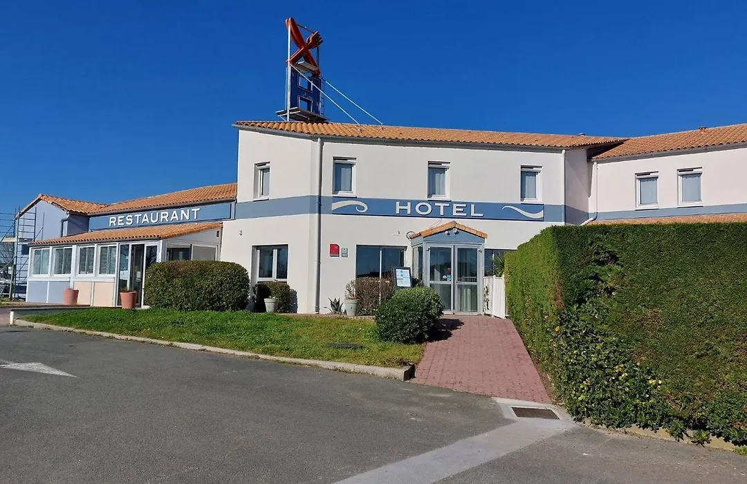 Logis Hôtel L'Air Marin-1