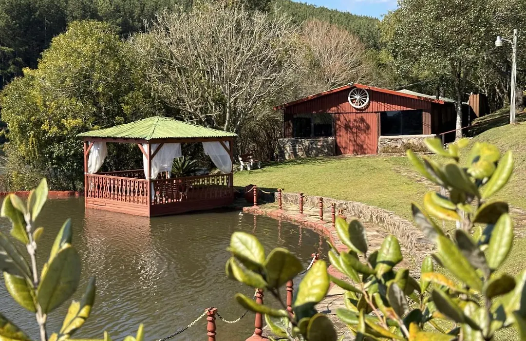 Parque das Cascatas-1