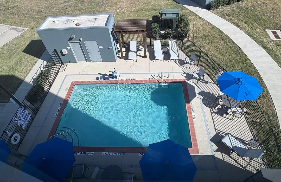 Holiday Inn Express & Suites Dallas - Plano North By Ihg-1