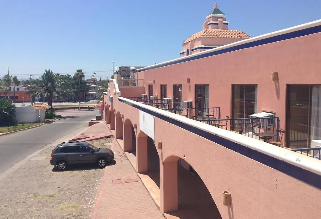 Los Jitos Hotel&Suites-1