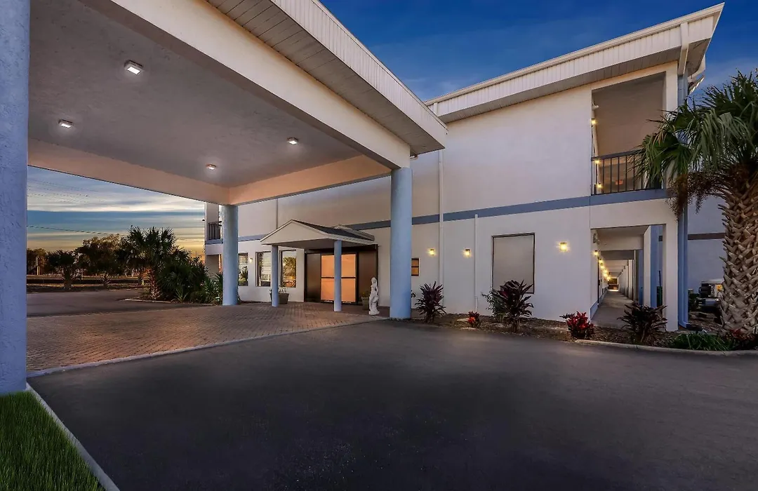 Quality Inn Weeki Wachee - Spring Hill-1