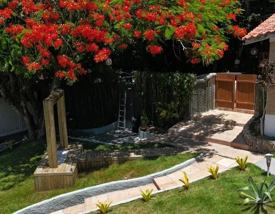 Pousada Jardim das Bromélias-1