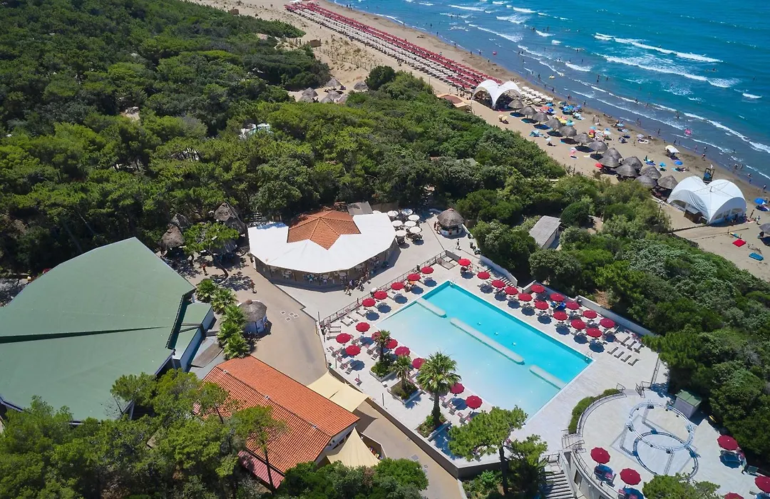 Paradu Ecovillage & Resort-1