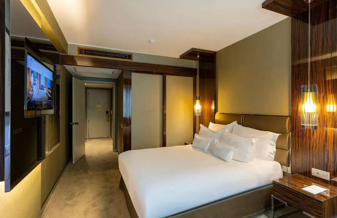 Altis Grand Hotel-1