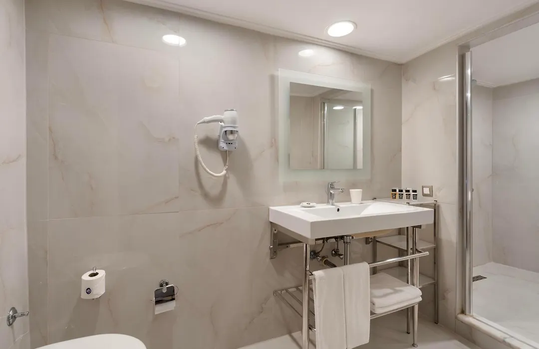 Limak Lara Deluxe Hotel & Resort Antalya-1