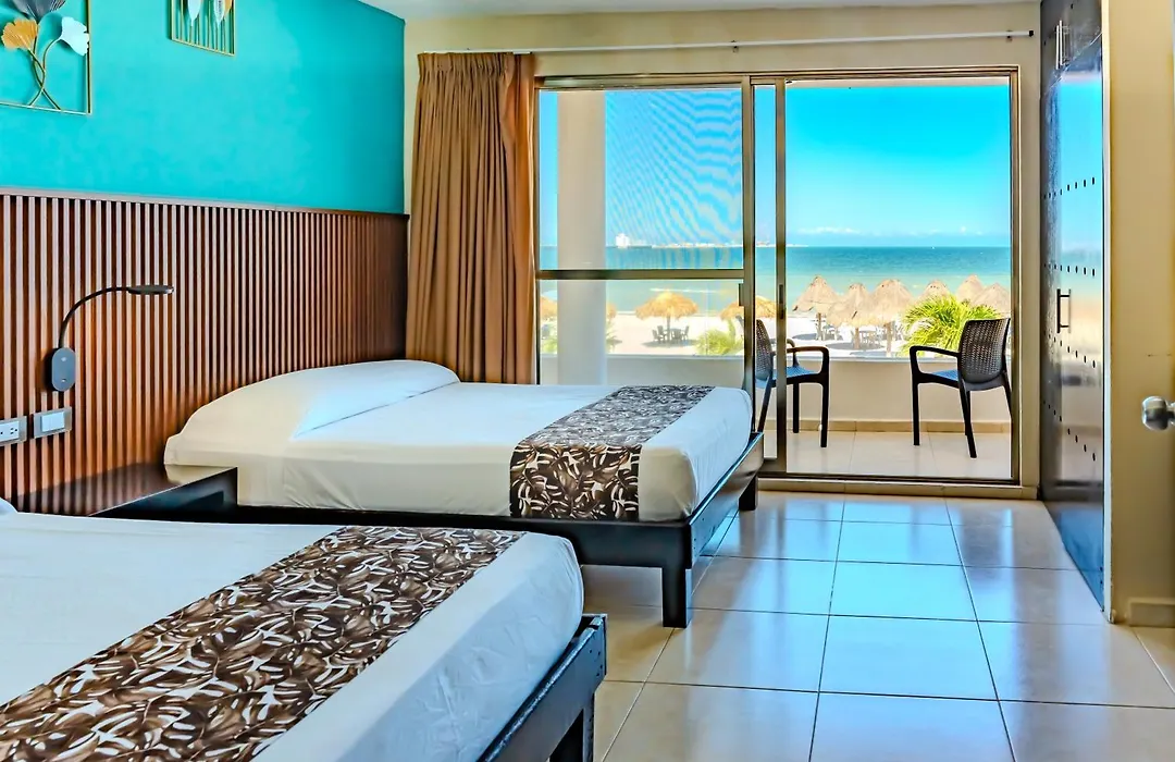 Hotel & Suites Domani-1