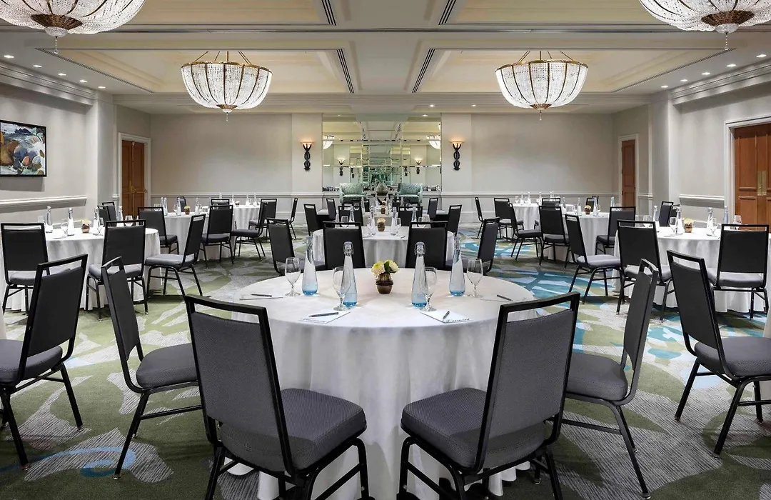 Fairmont Waterfront-1