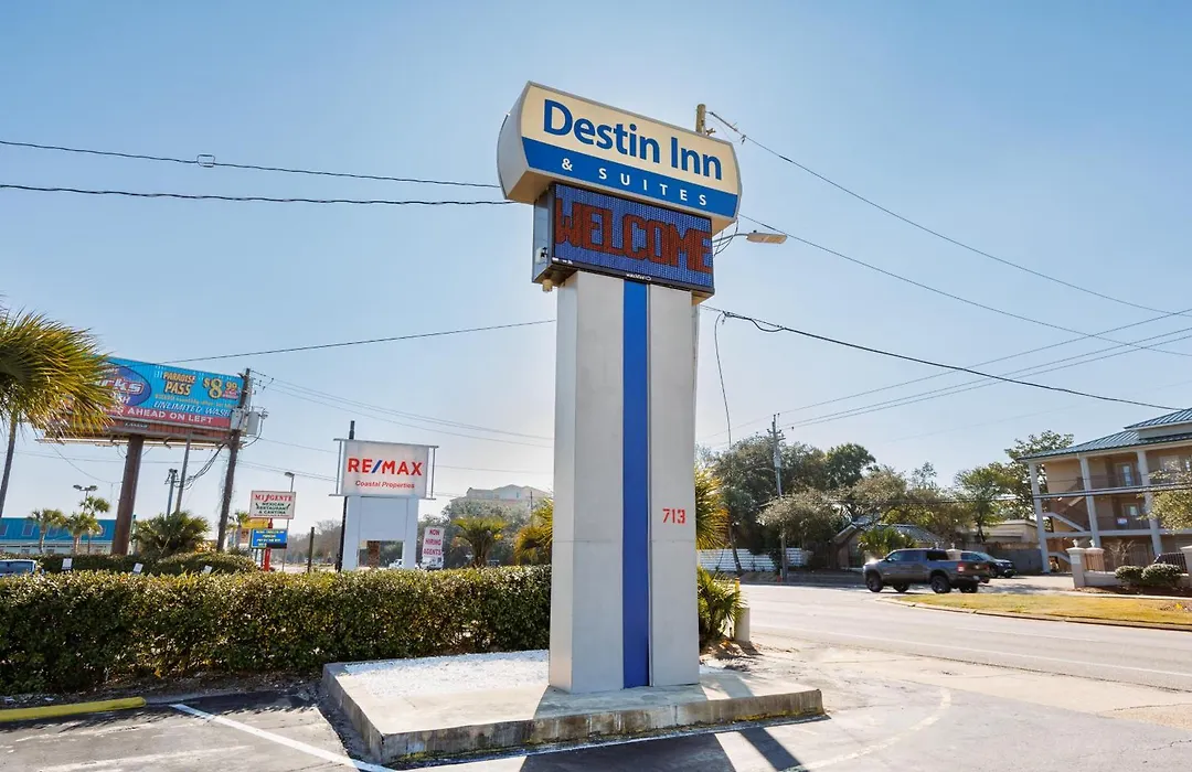Destin Inn & Suites-1