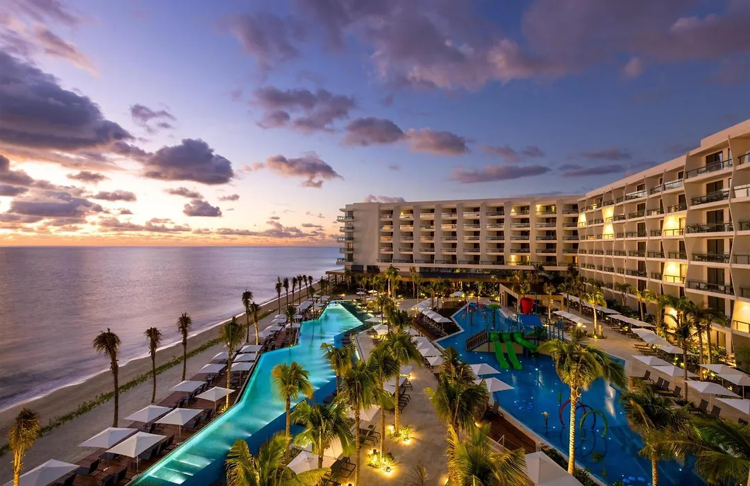 Hilton Cancun, An All-Inclusive Resort-1