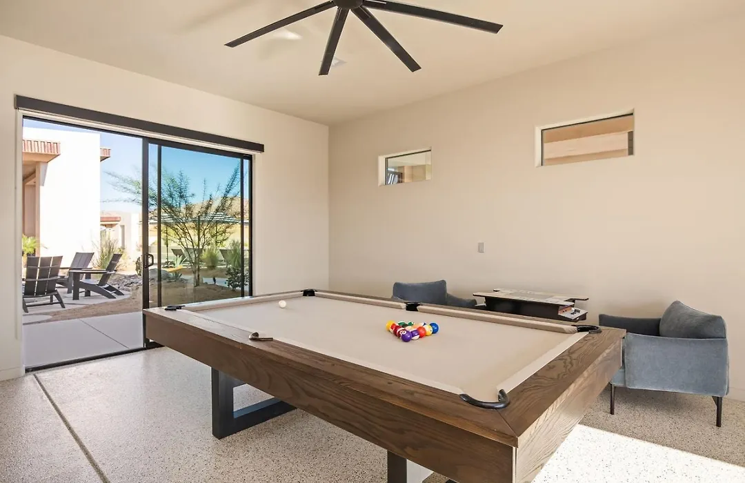 Peak By Fieldtrip - 8 Bedroom Modern Oasis - 2 Pools-1