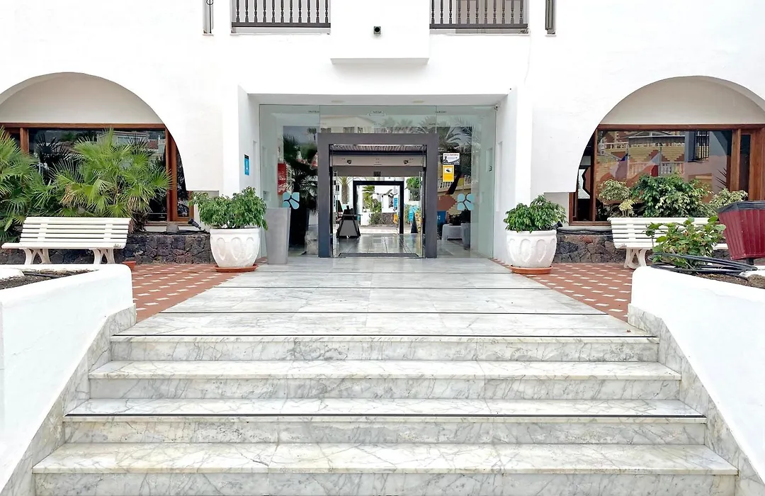 Bluesea Apartamentos Callao Garden-1