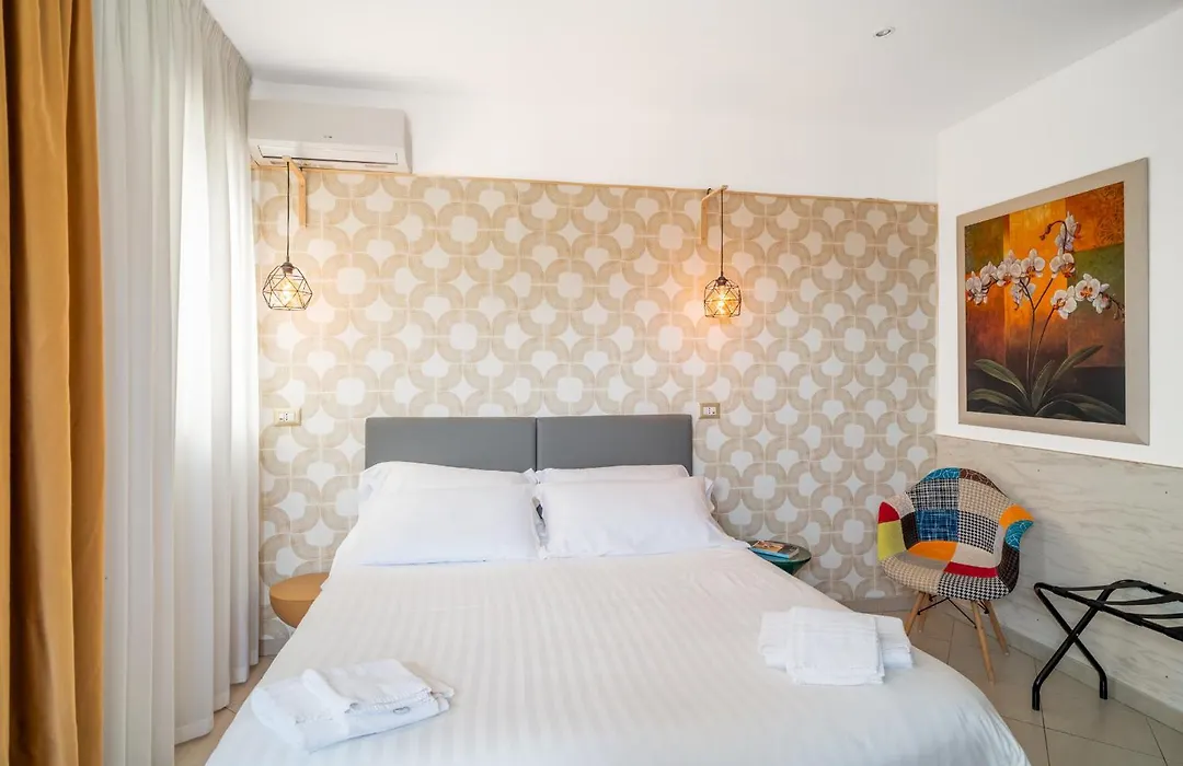 Hotel Centrale-1