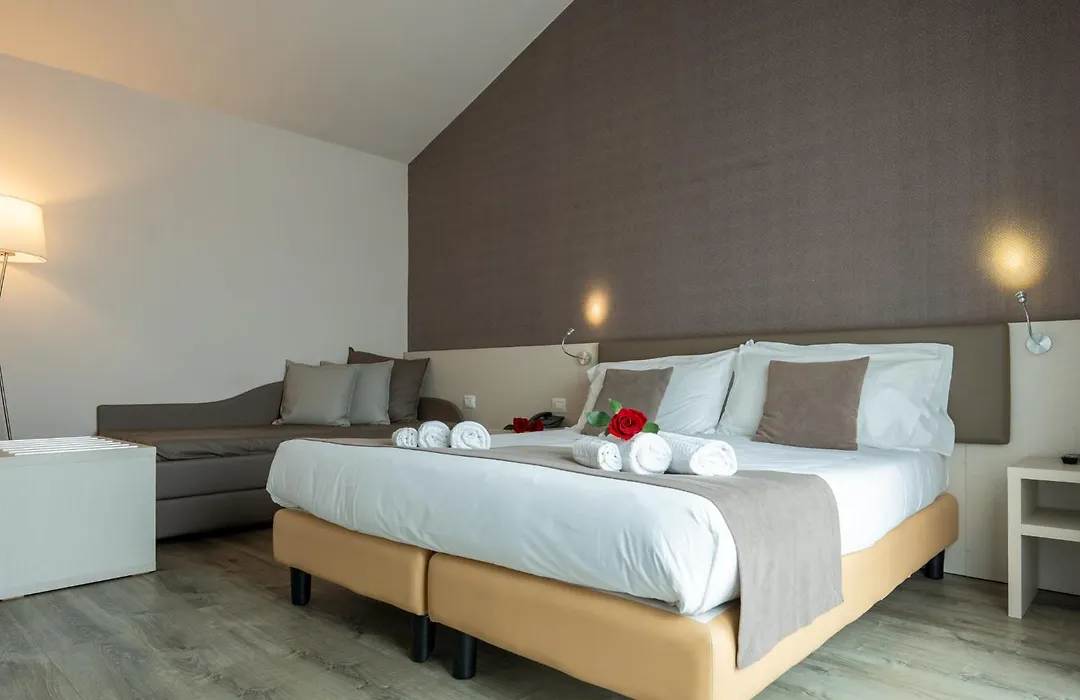 Spa Hotel Splendid Sole-1