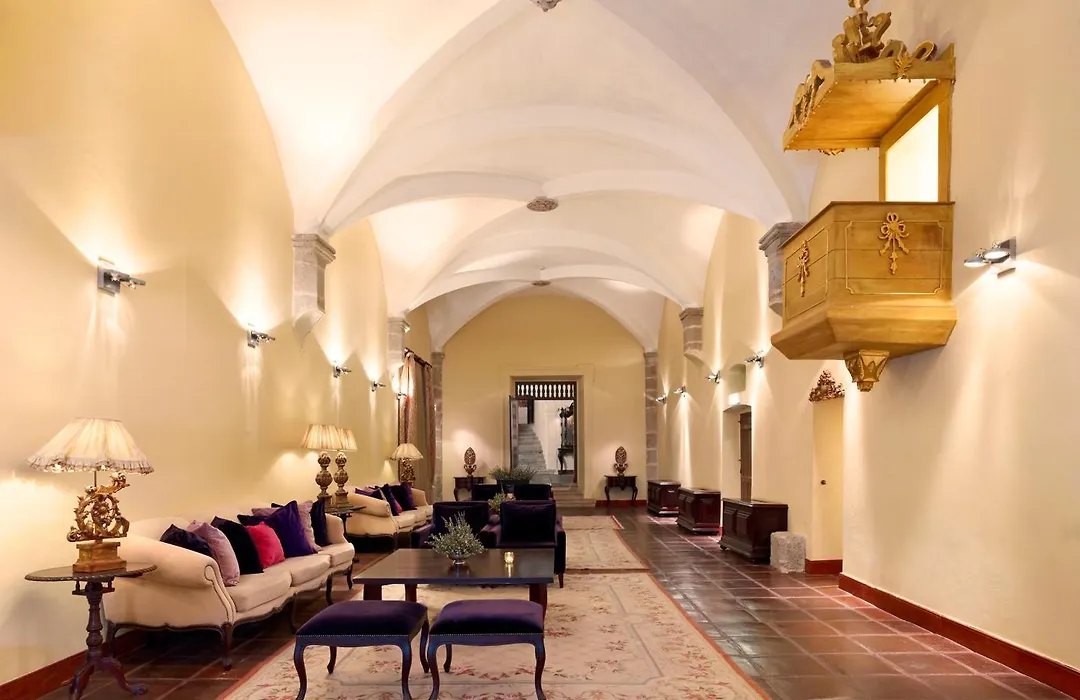Convento Do Espinheiro, Historic Hotel & Spa-1