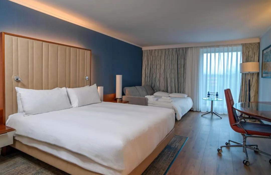 Hilton London Heathrow Airport Terminal 5-1