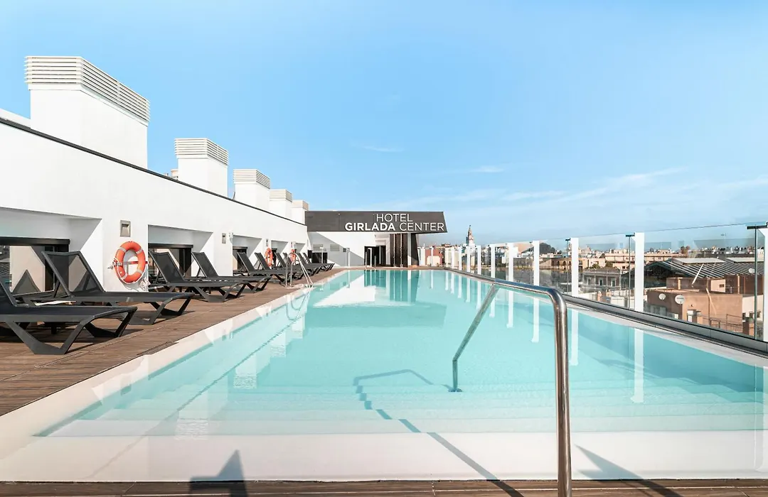 Hotel Giralda Center-1