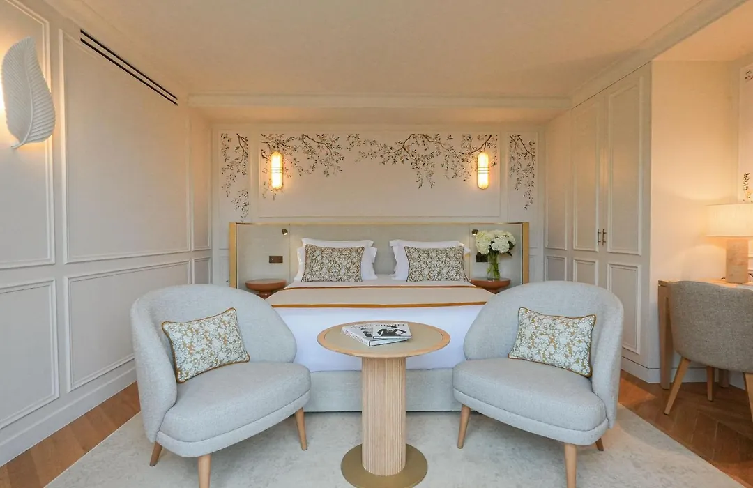 Relais D'Amboise - The Leading Hotels Of The World-1