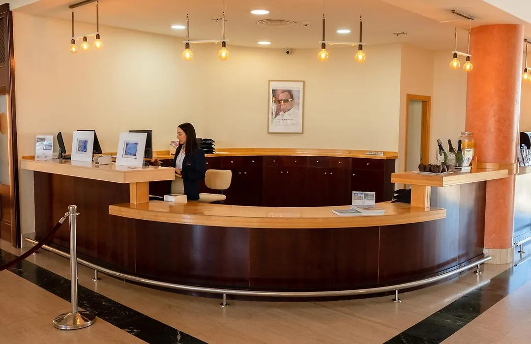 Grand Muthu Golf Plaza Hotel & Spa-1