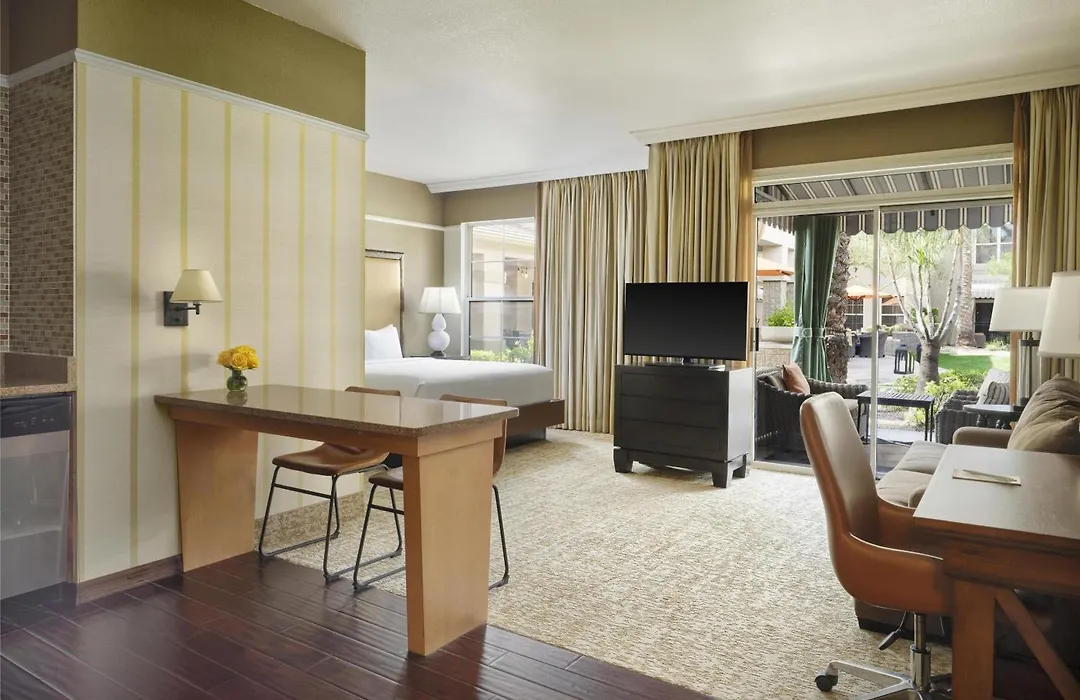 Sonesta Suites Scottsdale Gainey Ranch-1