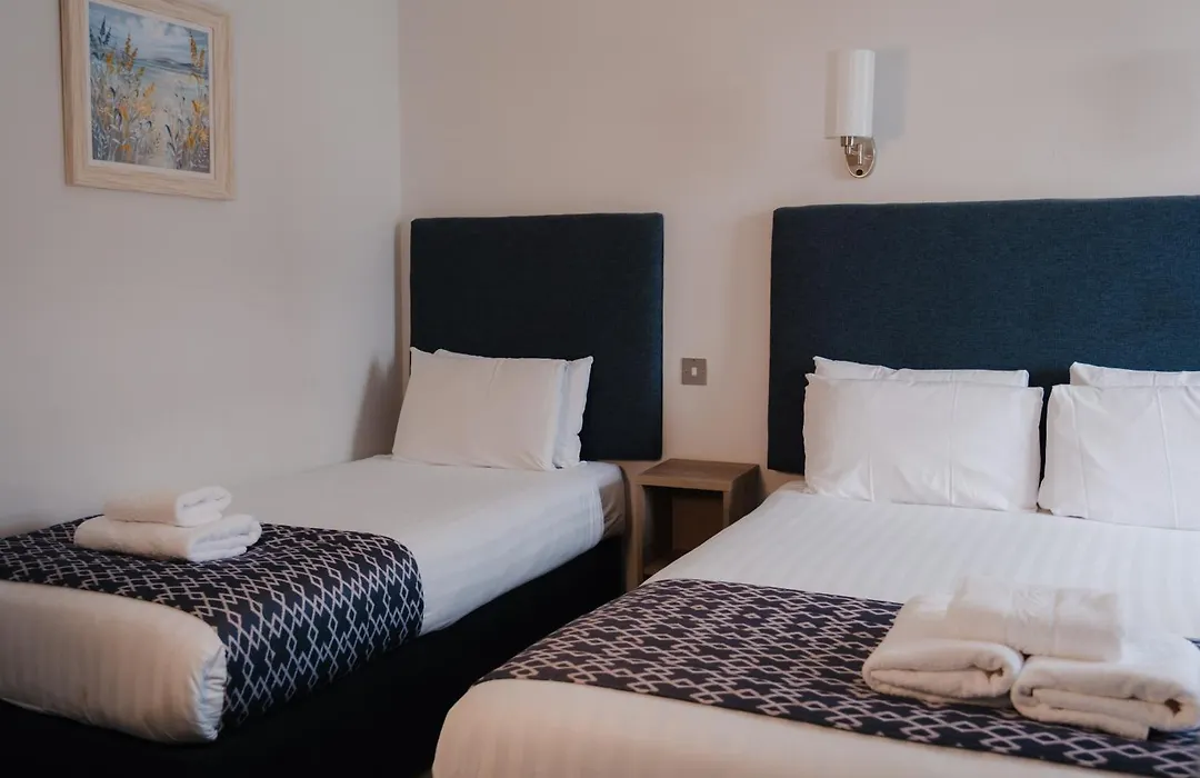 The Kilbirnie Hotel-1