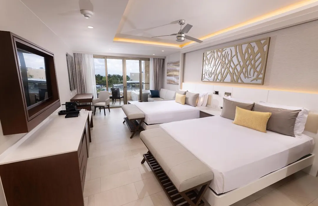 Royalton Riviera Cancun, An Autograph Collection All-Inclusive Resort & Casino (Adults Only)-1