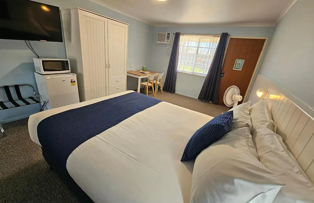 Koorawatha Homestead Motel-1