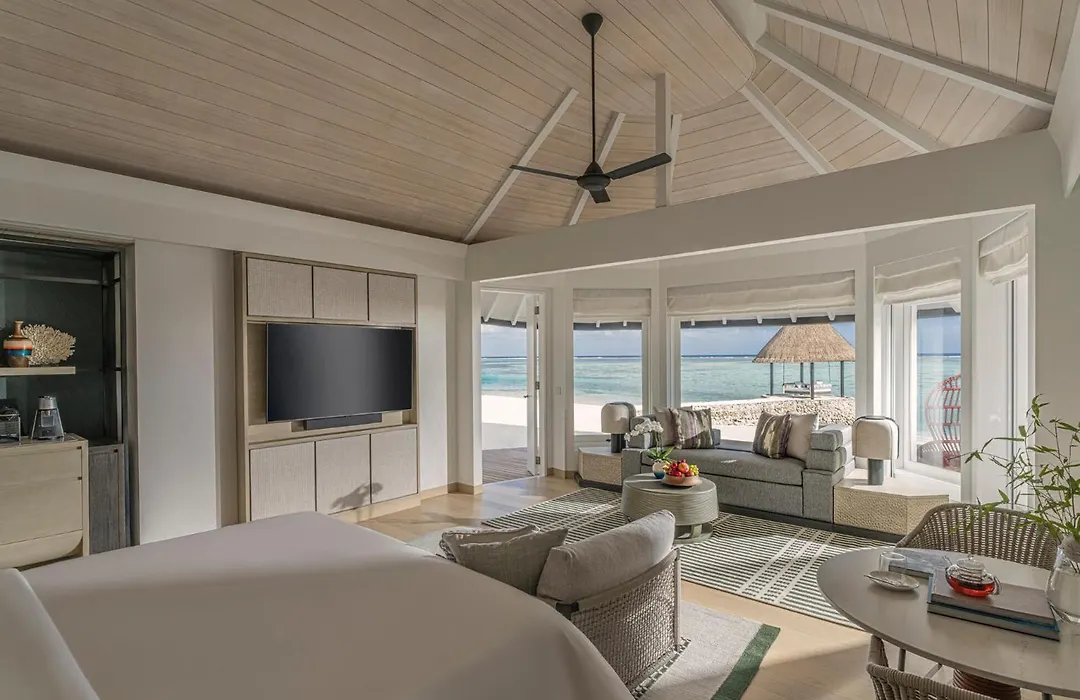 Four Seasons Resort Maldives At Kuda Huraa-1