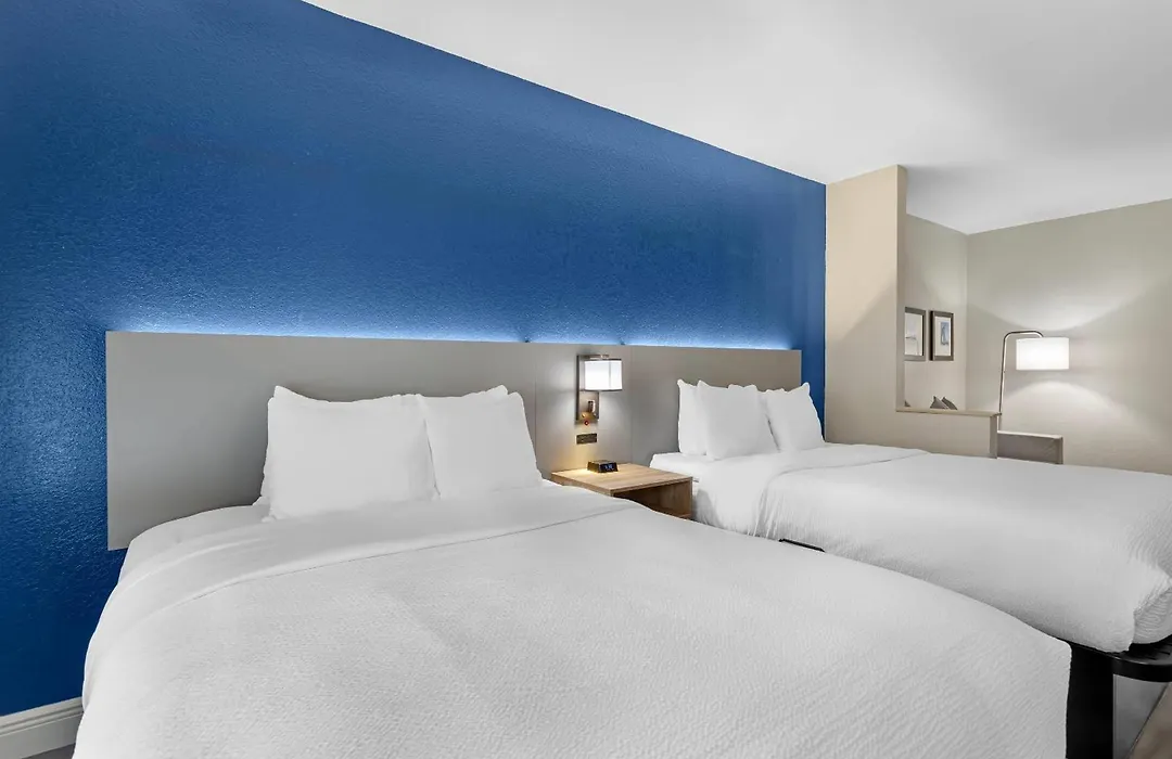Comfort Suites West Jacksonville-1