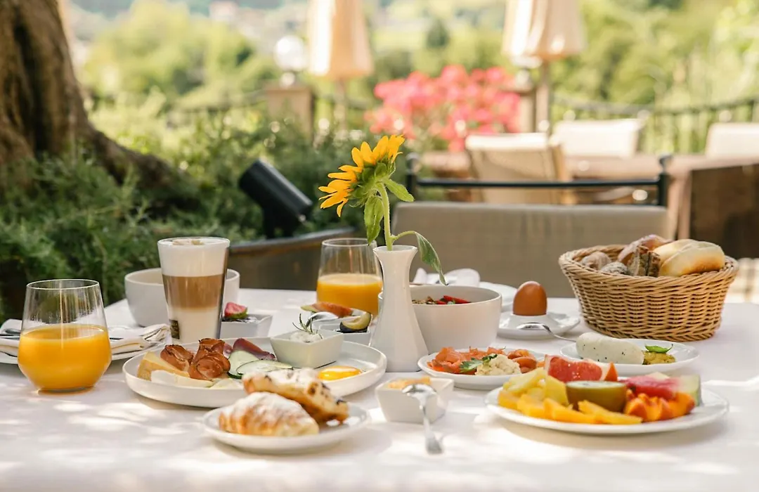 Alpwellhotel Burggraefler-1