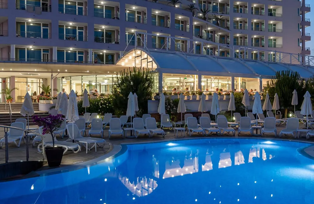 Hotel Neptun Beach-1