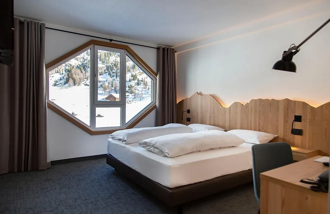 Blu Senales Active & Family Resort-1