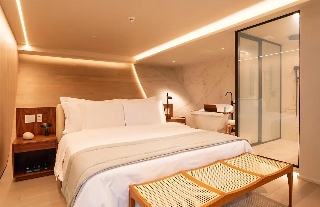 Hotel Unique - A Legend Preferred Hotel-1