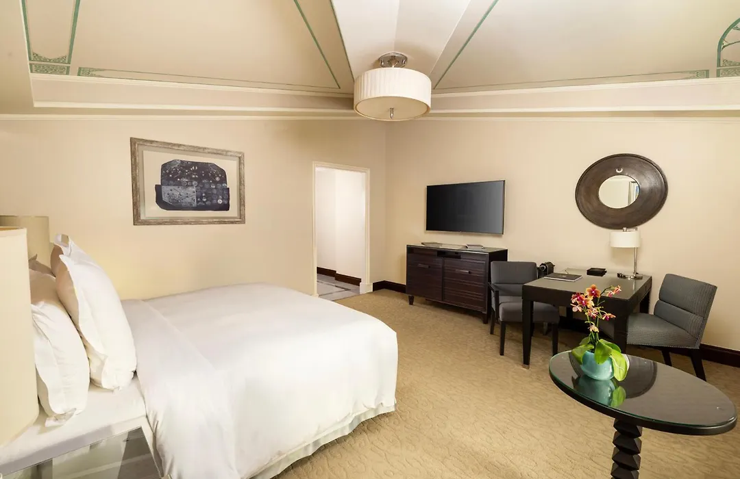 Four Seasons Hotel Istanbul At The Bosphorus-1