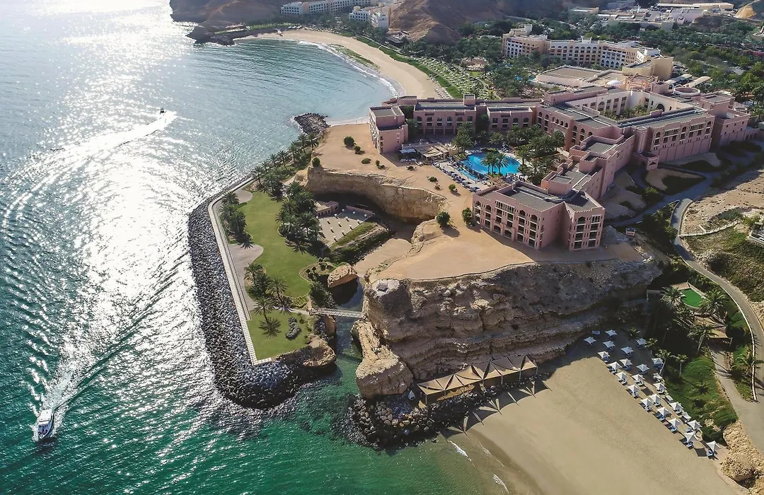 Al Husn Hotel Muscat (Adults Only)-1