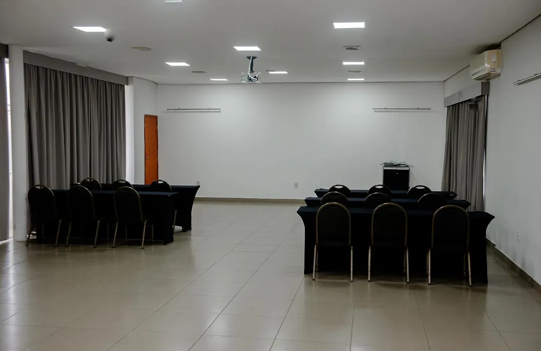 Colonial Flat Hotel-1