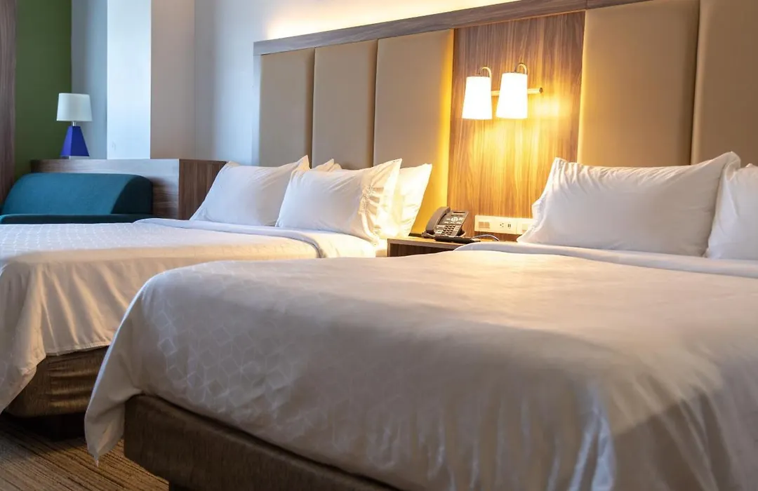 Holiday Inn Express & Suites - Ensenada Centro By Ihg-1