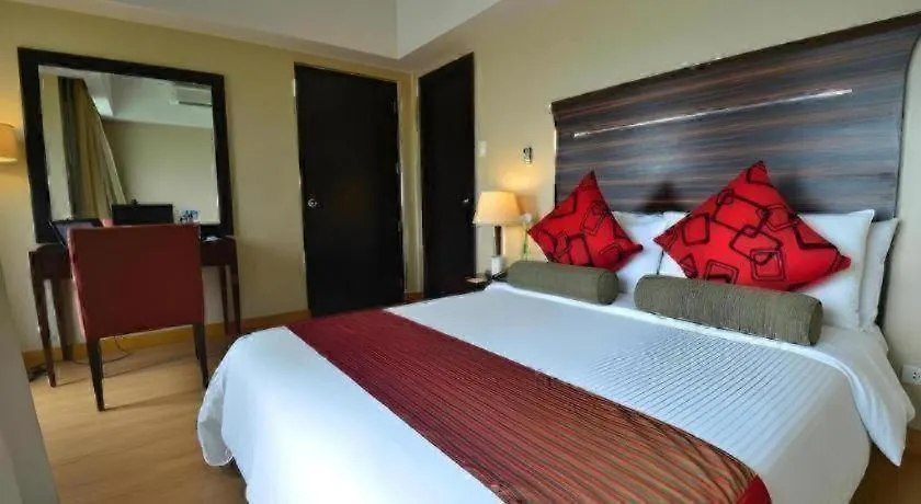 Lancaster Hotel Manila-1