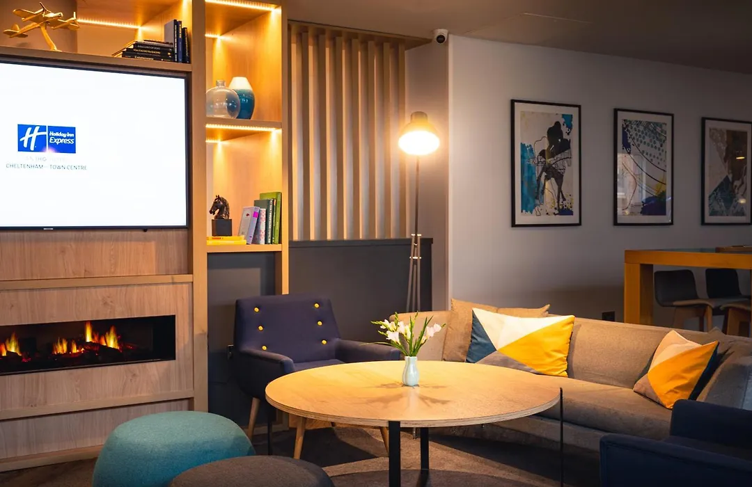 Holiday Inn Express Cheltenham Town Centre By Ihg-1