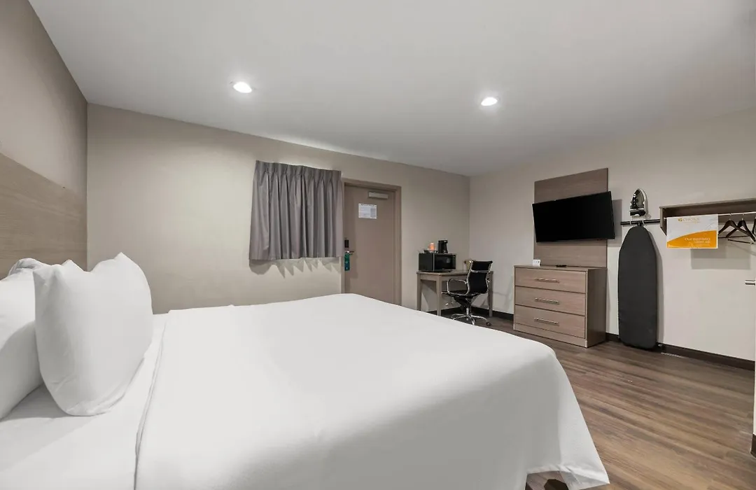 Quality Suites Wildwood - The Villages-1