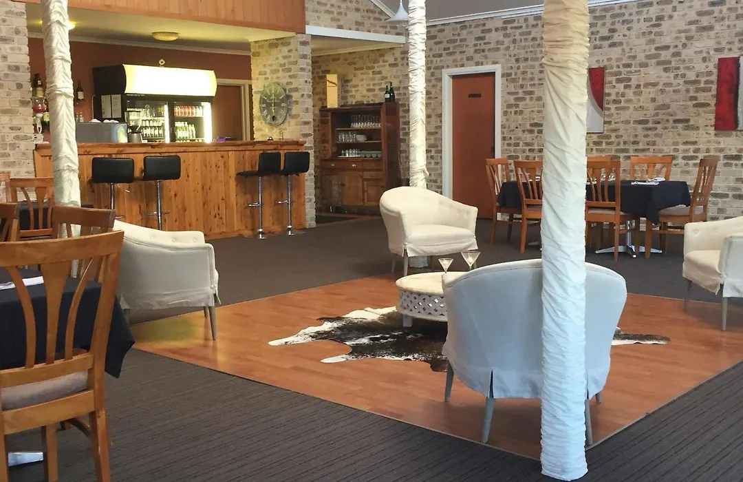 Acacia Motor Lodge-1