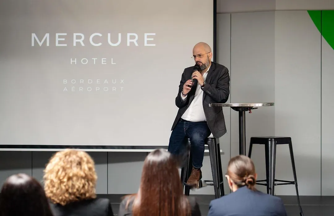 Mercure Bordeaux Aeroport-1