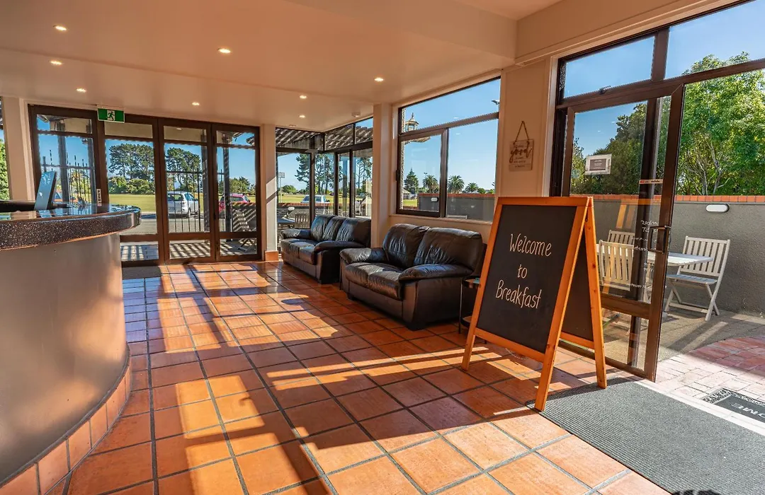 The Beachcomber Hotel-1