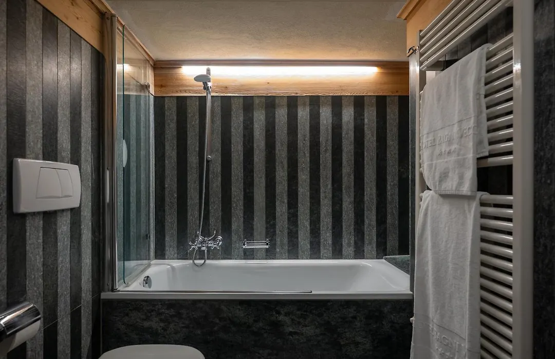 Qc Hotel Bagni Vecchi-1