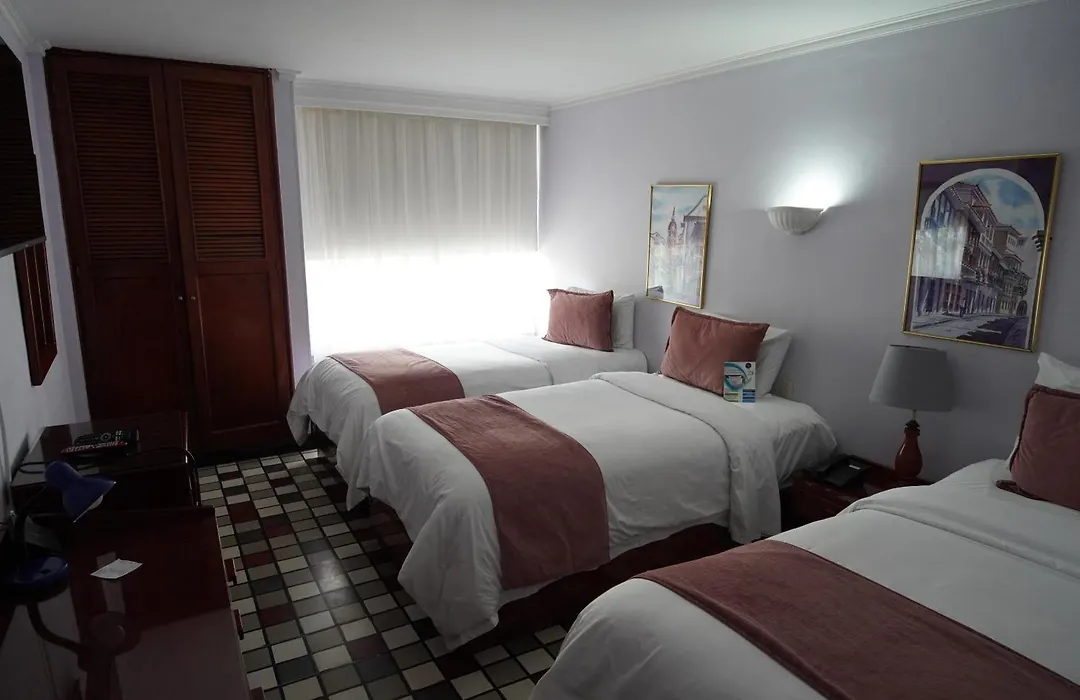Hotel Bahia Cartagena-1
